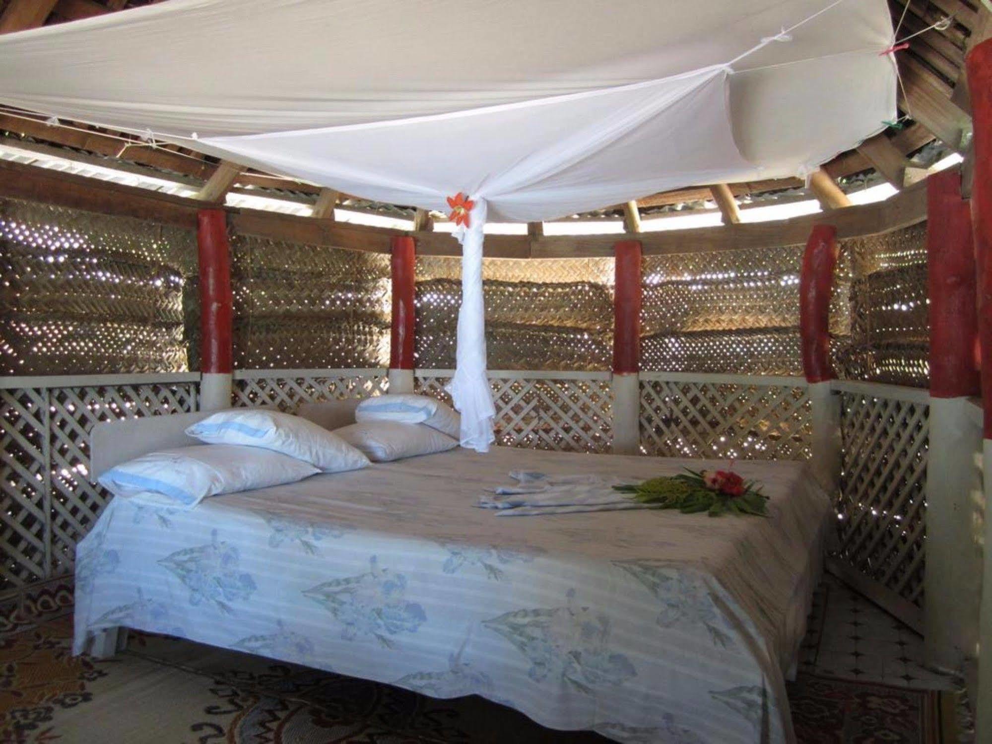 Vacations Beach Fale Otel Manase Dış mekan fotoğraf