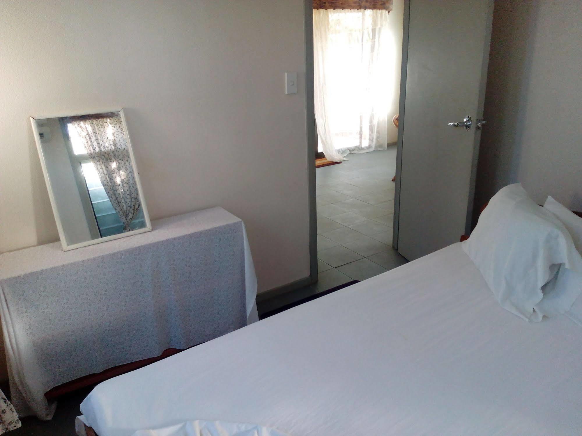 Vacations Beach Fale Otel Manase Dış mekan fotoğraf